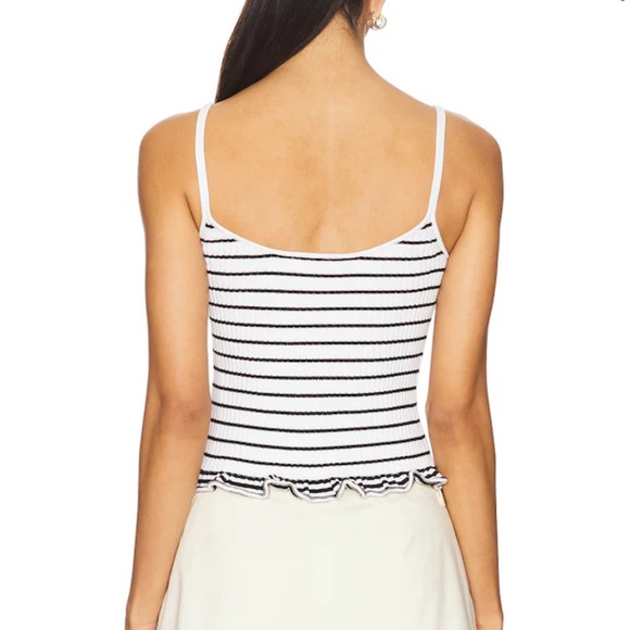 Chic Striped Ribbed Tank Top - Picture 2 of 3